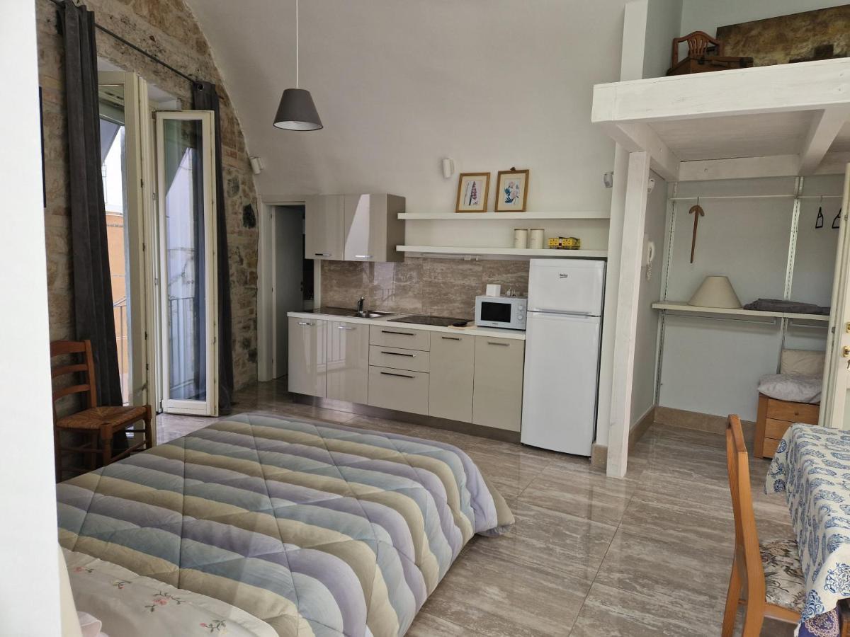 La casa di Carmen Leilighet Melfi Eksteriør bilde
